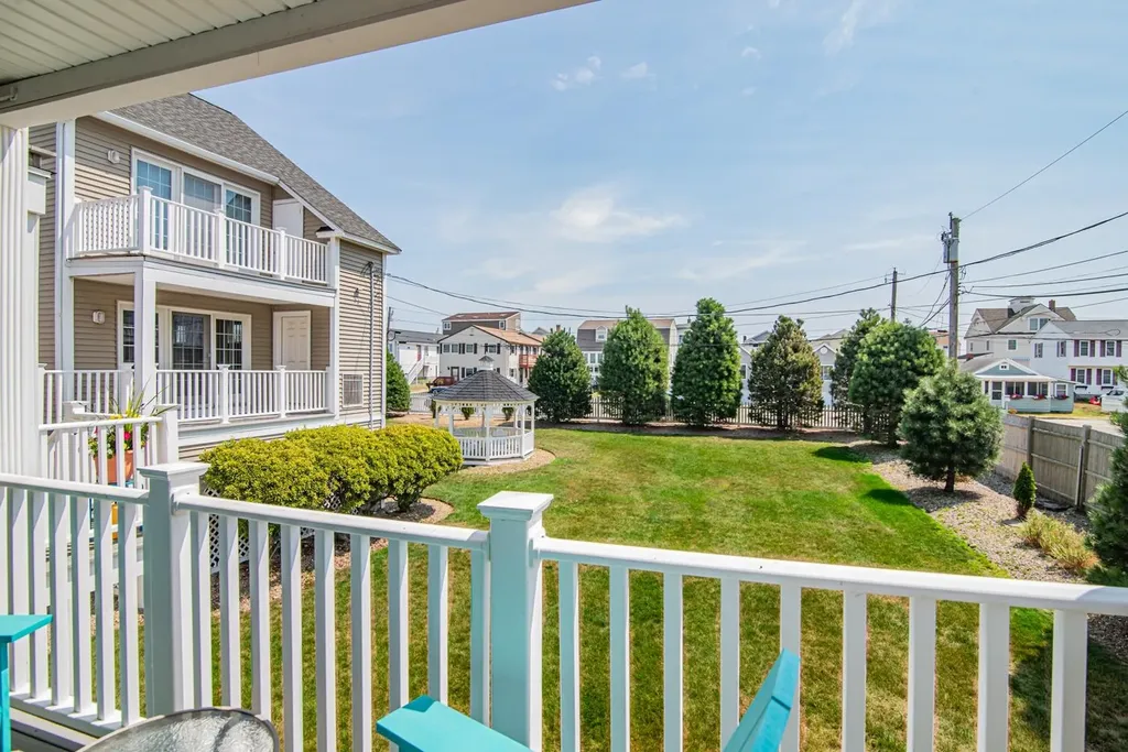 595 North End Boulevard Salisbury MA 01952