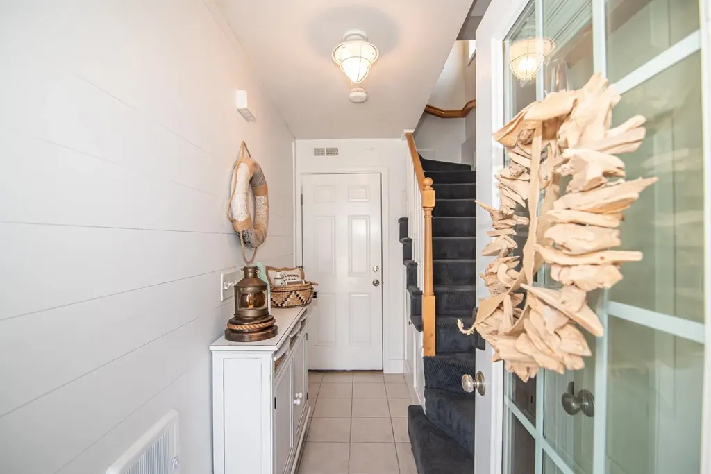 595 North End Boulevard Salisbury MA 01952