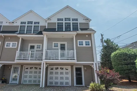 595 North End Boulevard Salisbury MA 01952