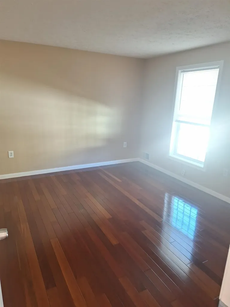 628 Megan Drive Manchester NH 03109