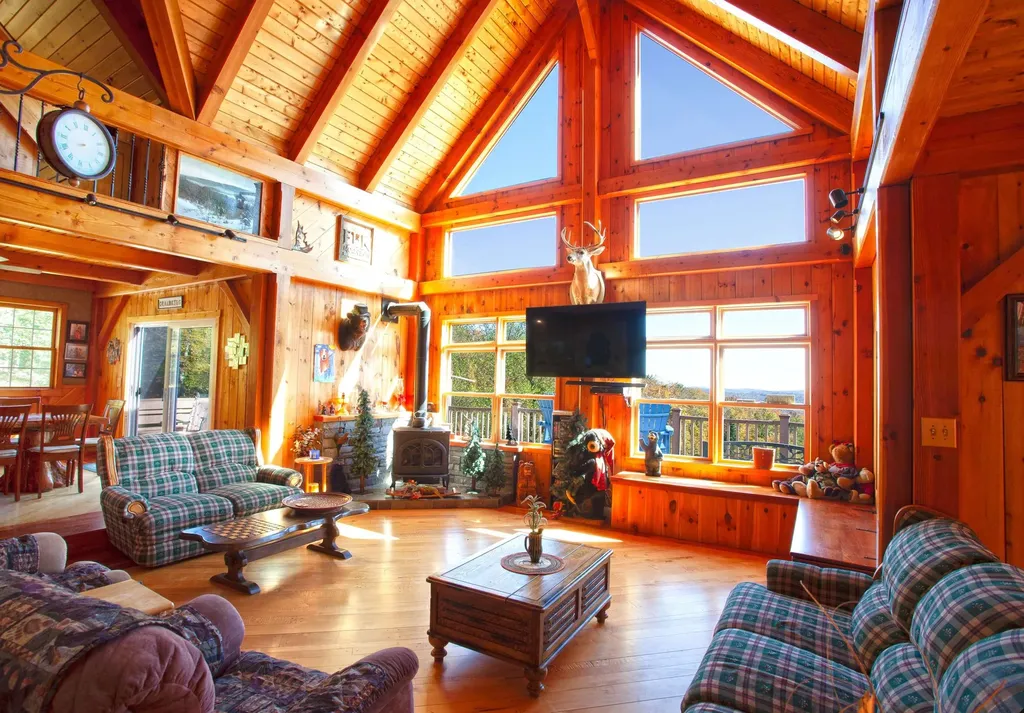 825 Case Lane Readsboro VT 05350