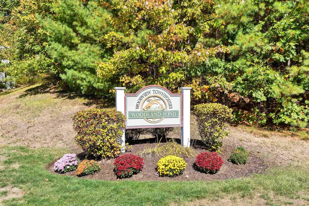 163 Woodview Way Manchester NH 03102