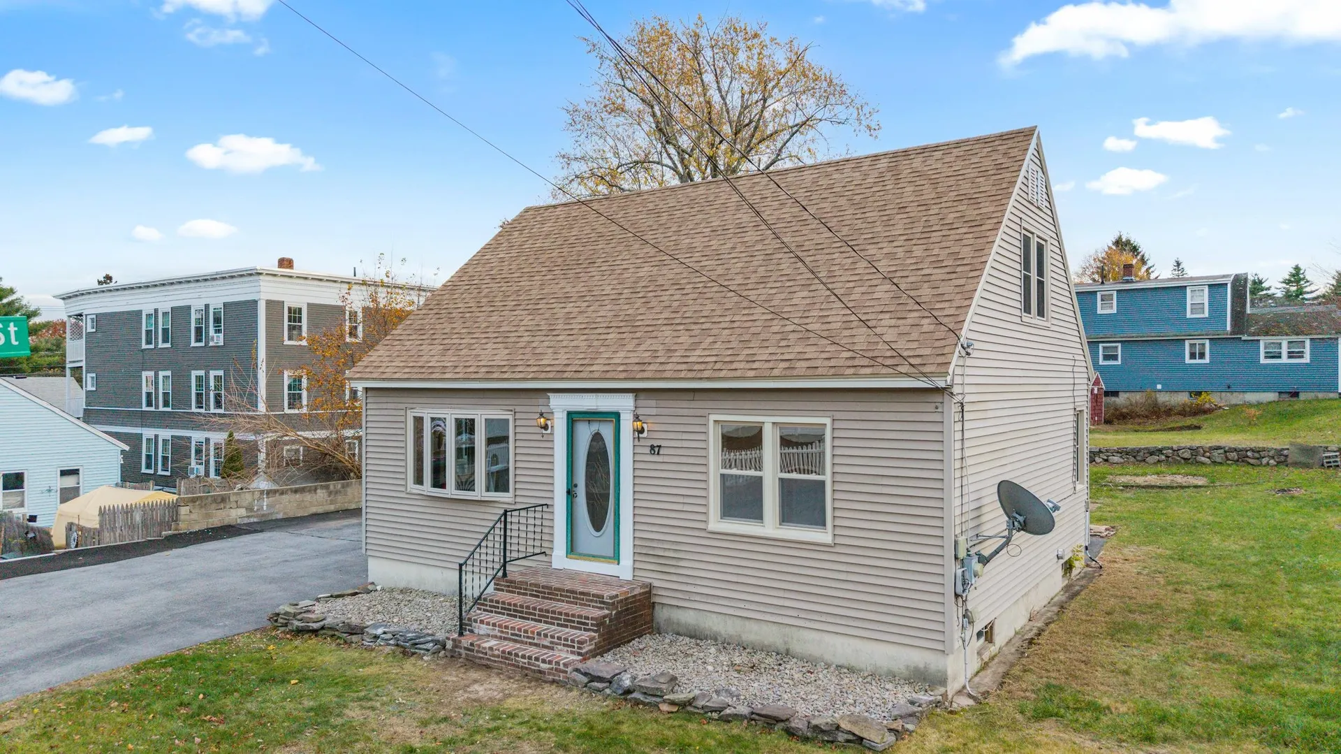 87 Harrington Avenue Manchester NH 03103