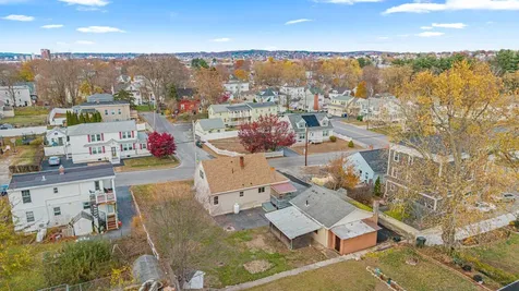 87 Harrington Avenue Manchester NH 03103