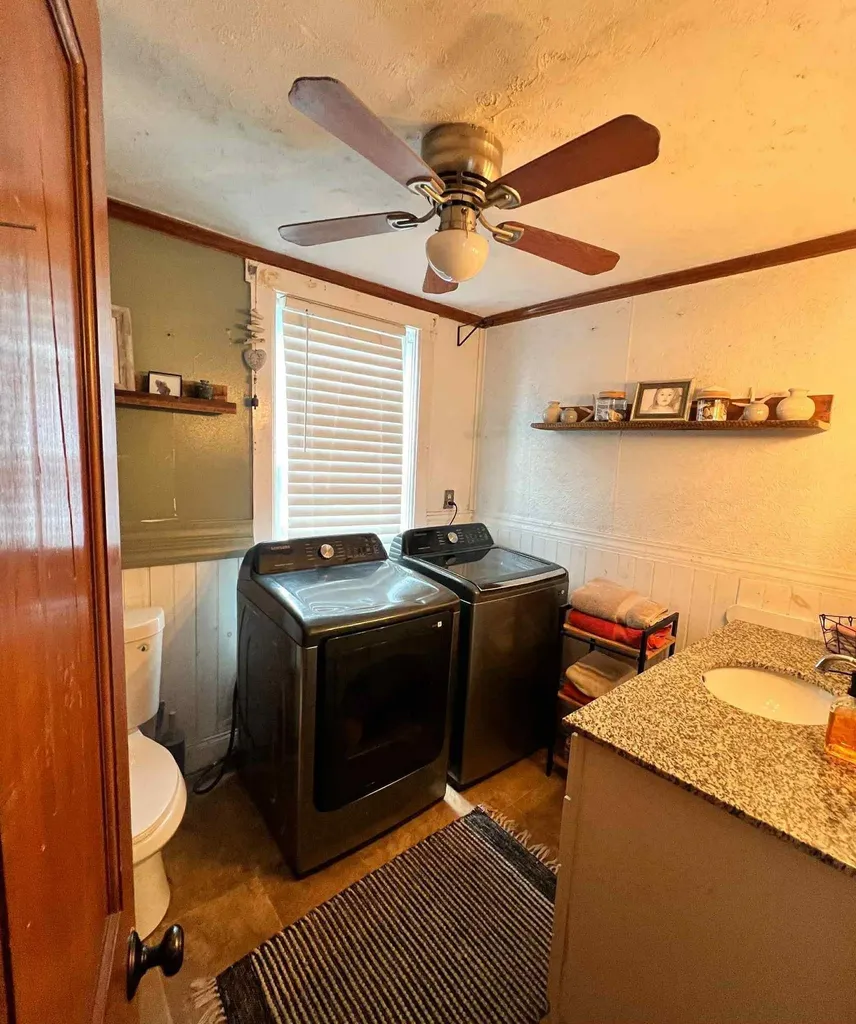 12 Laurel Avenue Rockingham VT 05101