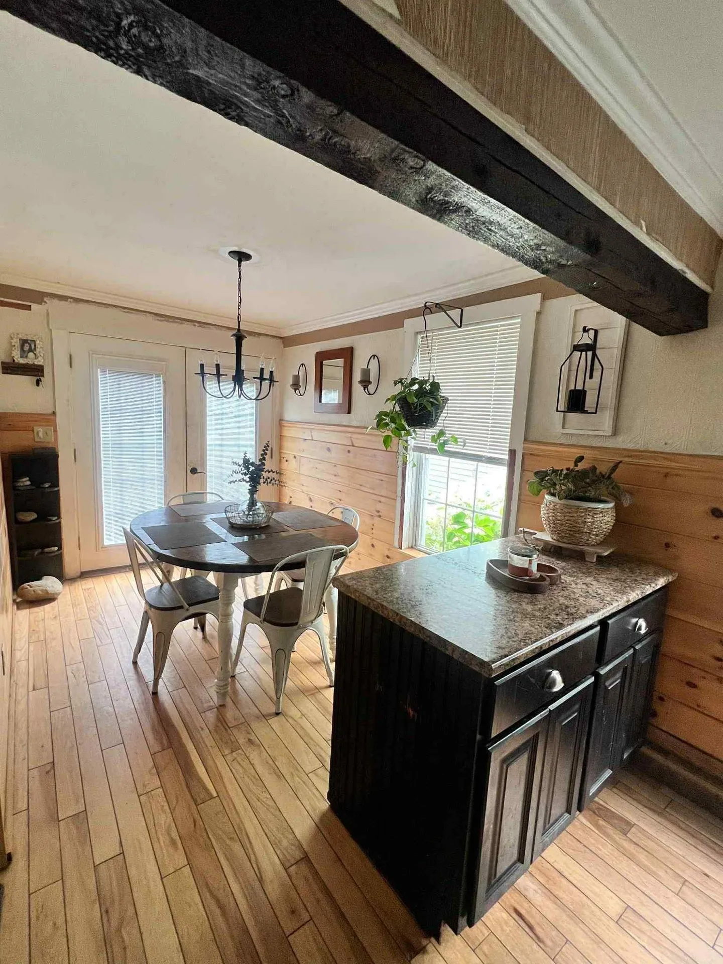 12 Laurel Avenue Rockingham VT 05101