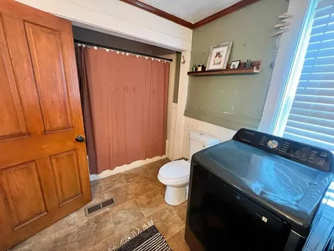 12 Laurel Avenue Rockingham VT 05101