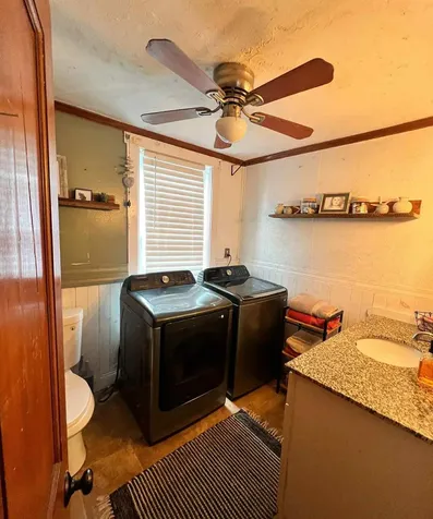 12 Laurel Avenue Rockingham VT 05101