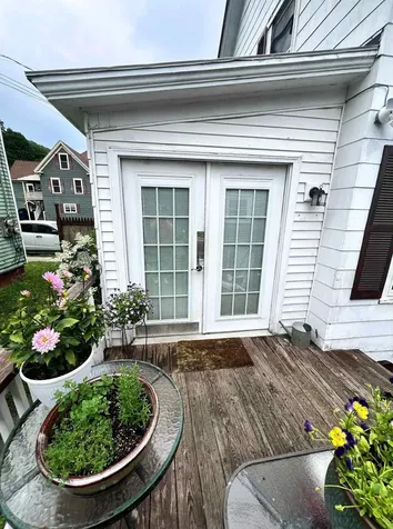 12 Laurel Avenue Rockingham VT 05101