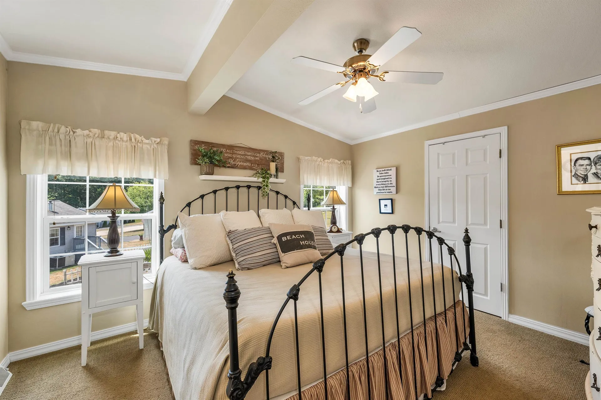 41 Holly Circle North Hampton NH 03862