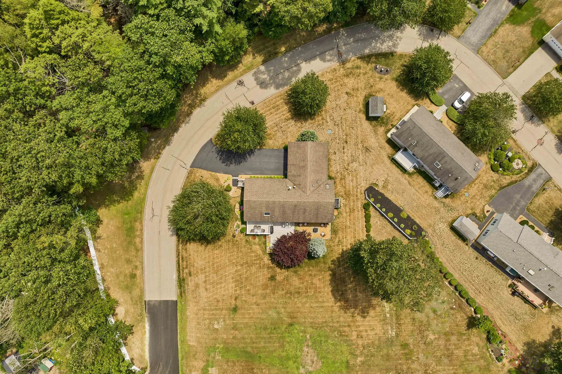 41 Holly Circle North Hampton NH 03862