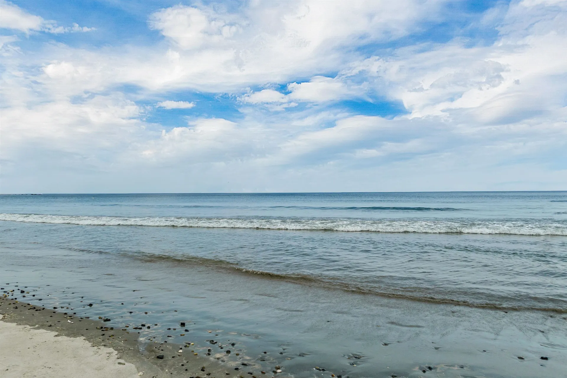 41 Holly Circle North Hampton NH 03862