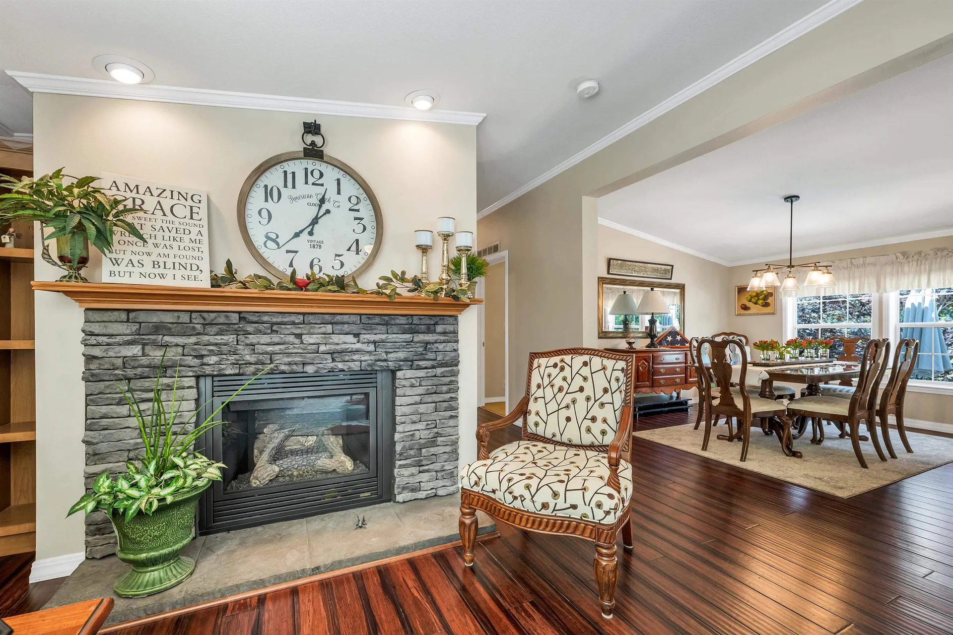 41 Holly Circle North Hampton NH 03862