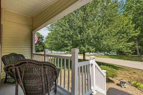 41 Holly Circle North Hampton NH 03862