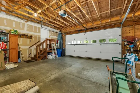 41 Holly Circle North Hampton NH 03862