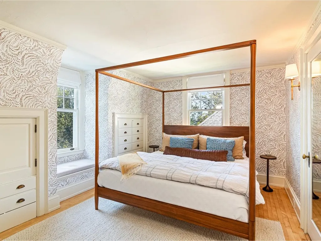 124 Spruce Street Burlington VT 05401