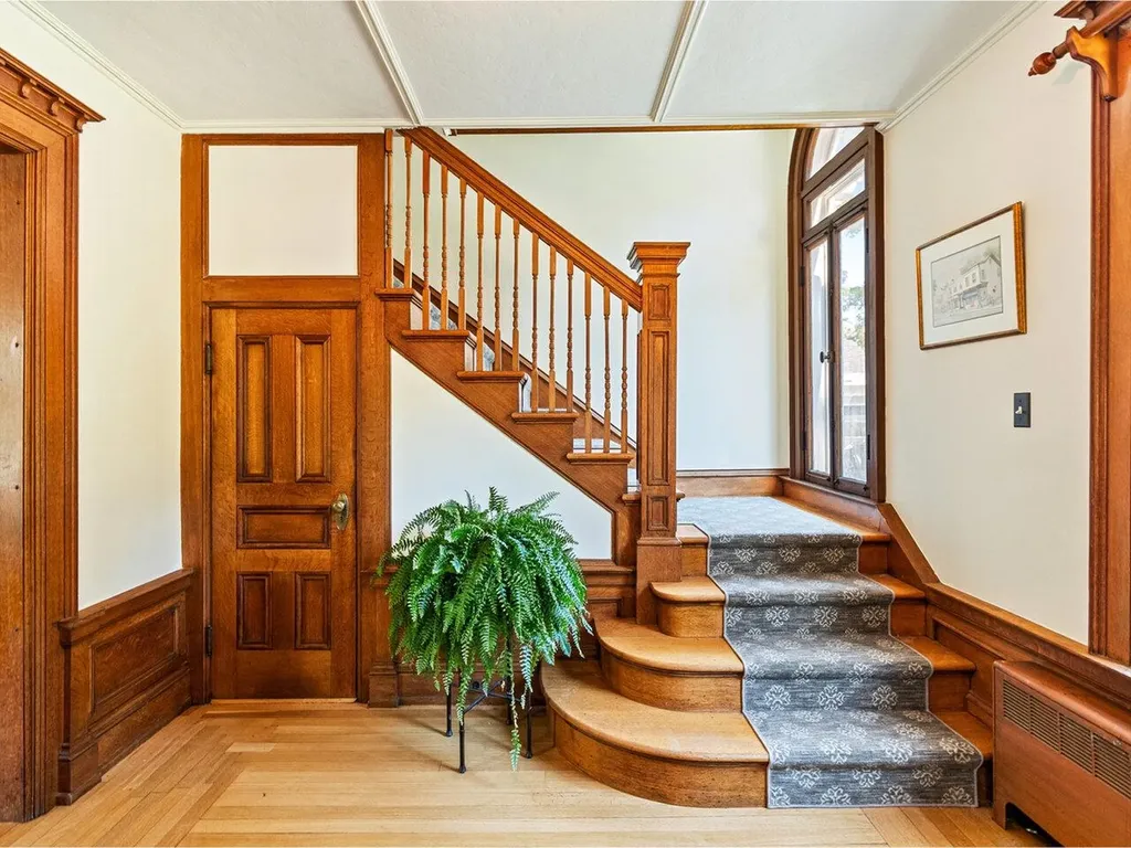 124 Spruce Street Burlington VT 05401