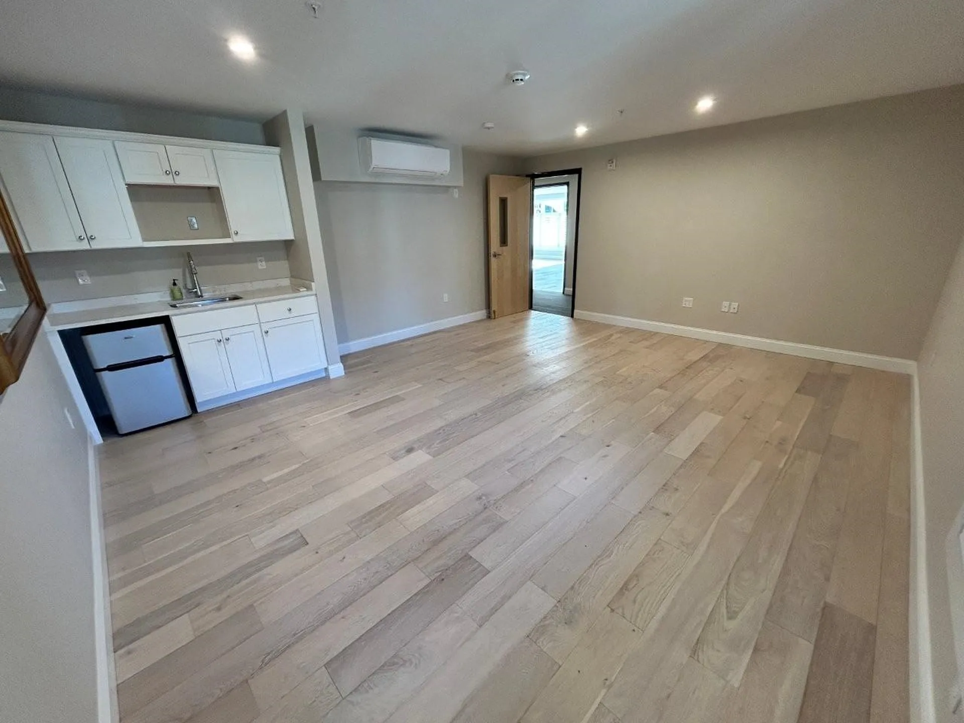 298 York Street York ME 03909