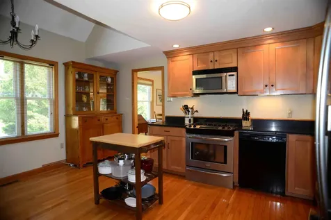 445 Ocean Road Portsmouth NH 03801