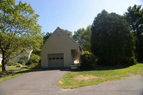 445 Ocean Road Portsmouth NH 03801