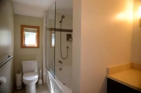 445 Ocean Road Portsmouth NH 03801