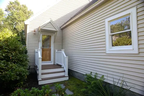 445 Ocean Road Portsmouth NH 03801