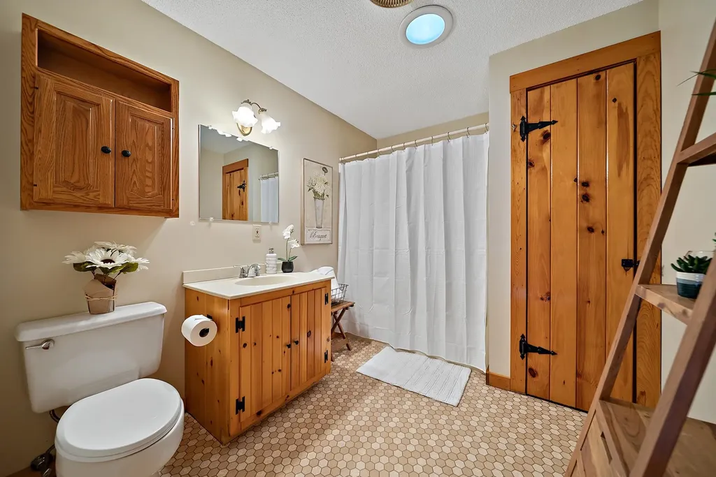 77 Georgetown Drive Barnstead NH 03225