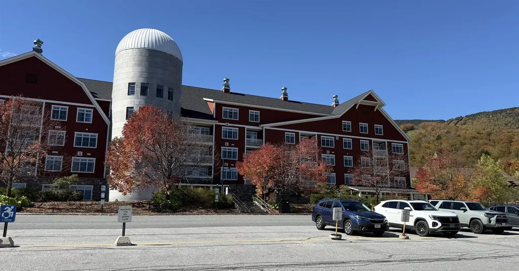 102 Upper Phase Road Warren VT 05674