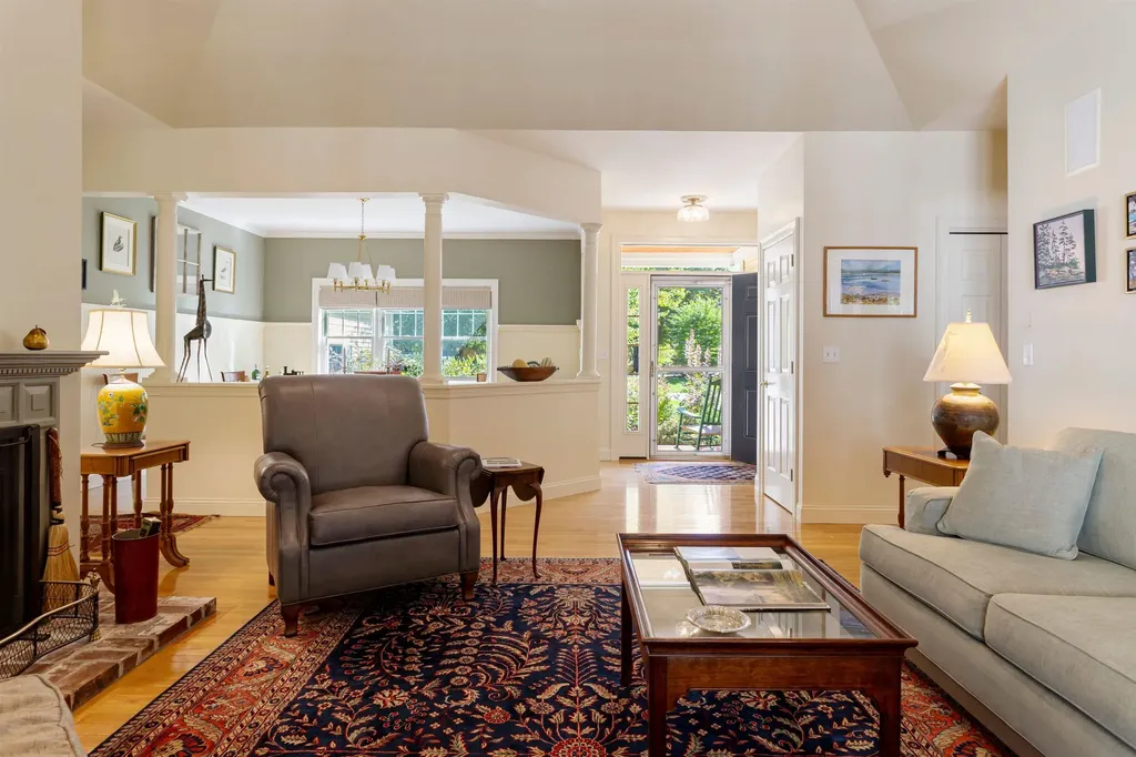 16 Parkman Brook Lane Stratham NH 03885