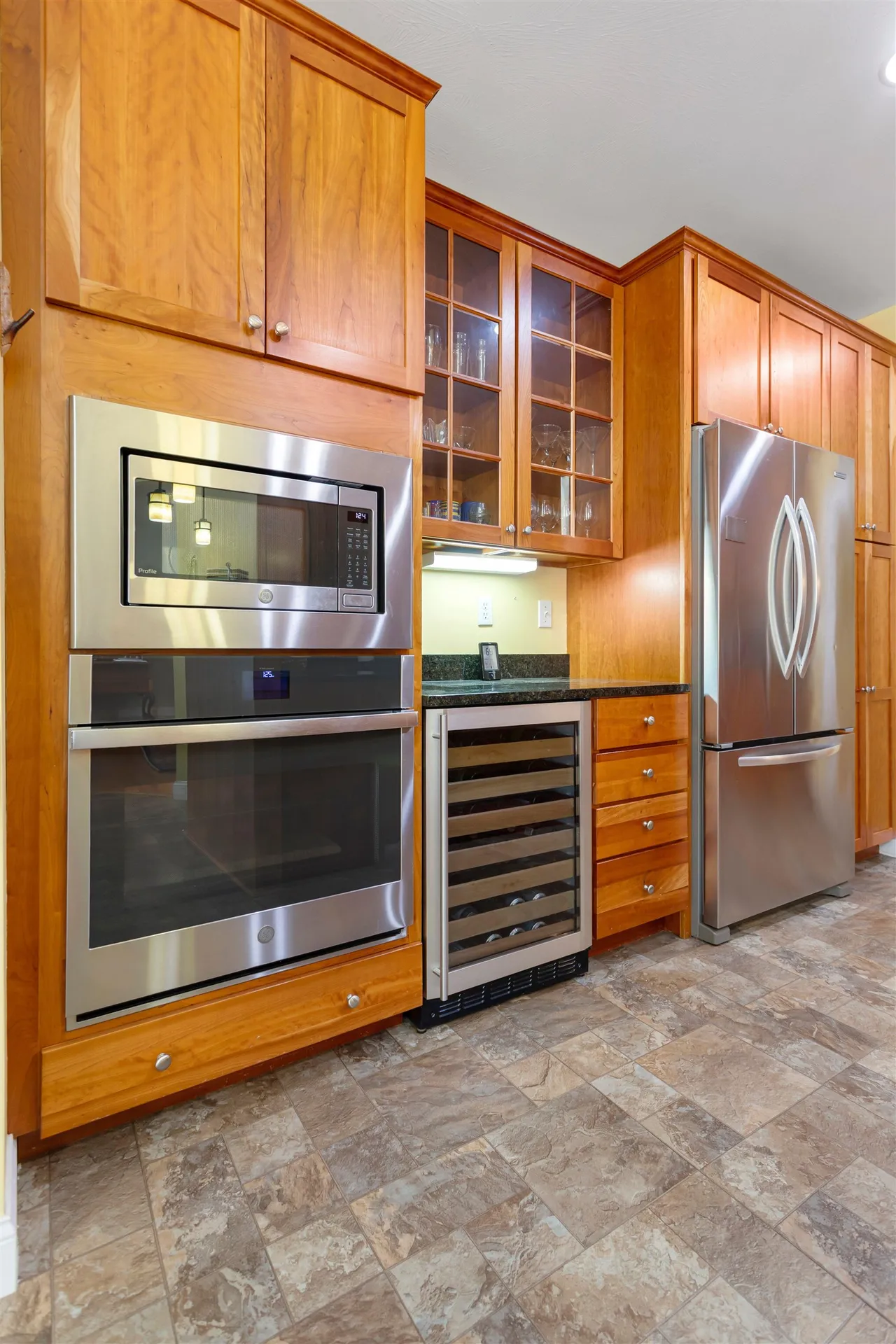 16 Parkman Brook Lane Stratham NH 03885