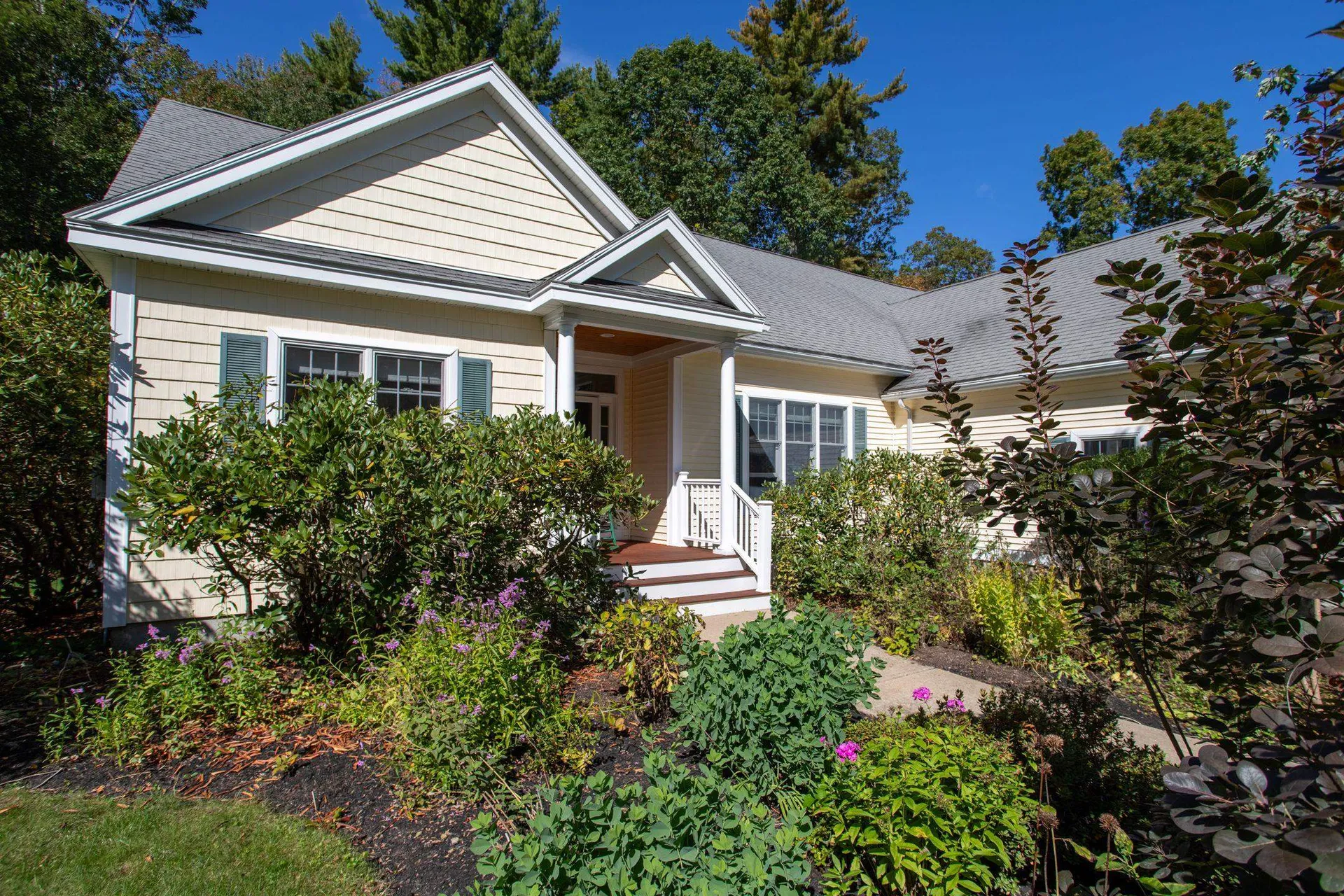 16 Parkman Brook Lane Stratham NH 03885