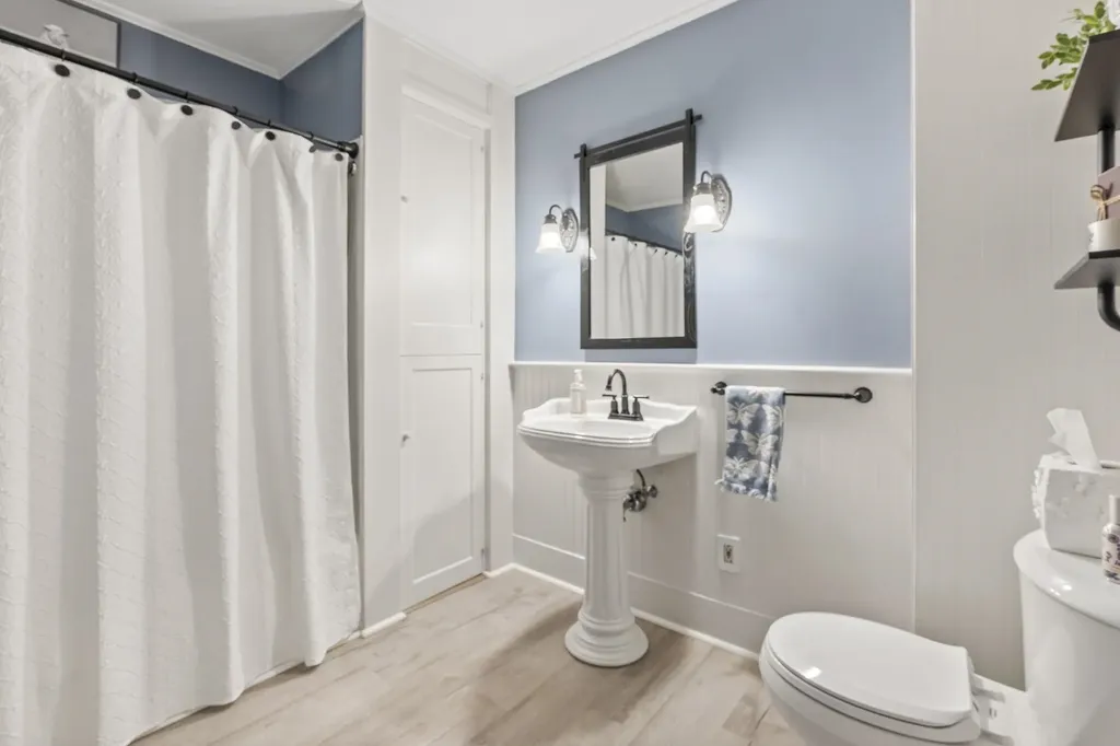 216 North Road Candia NH 03034