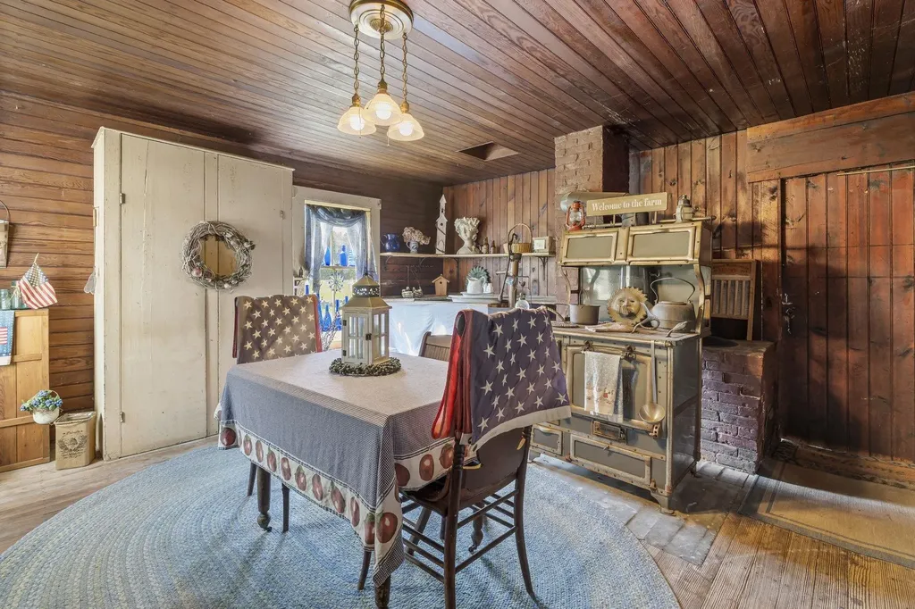 216 North Road Candia NH 03034