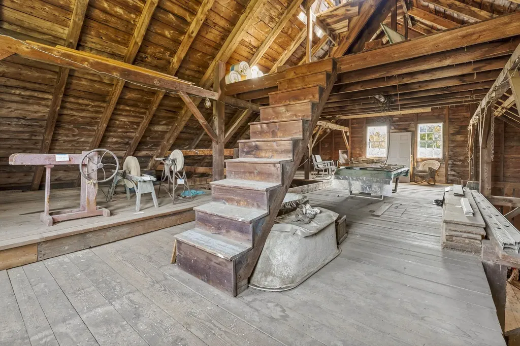 216 North Road Candia NH 03034