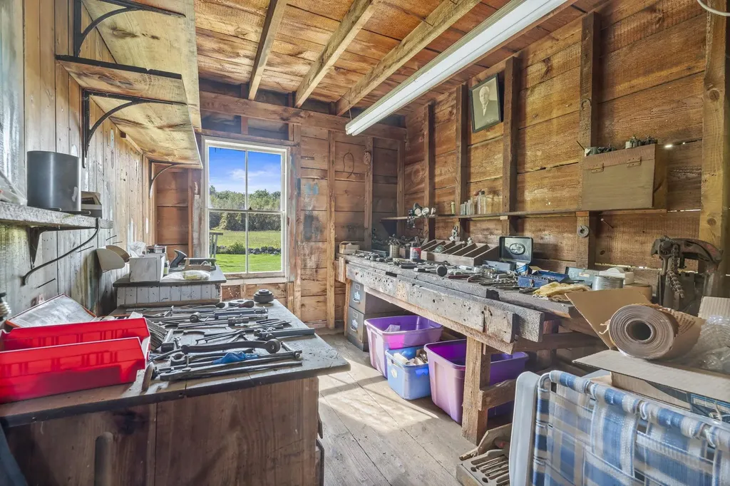 216 North Road Candia NH 03034