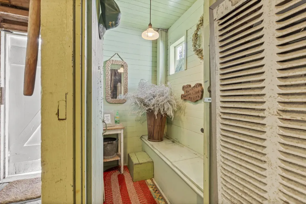 216 North Road Candia NH 03034