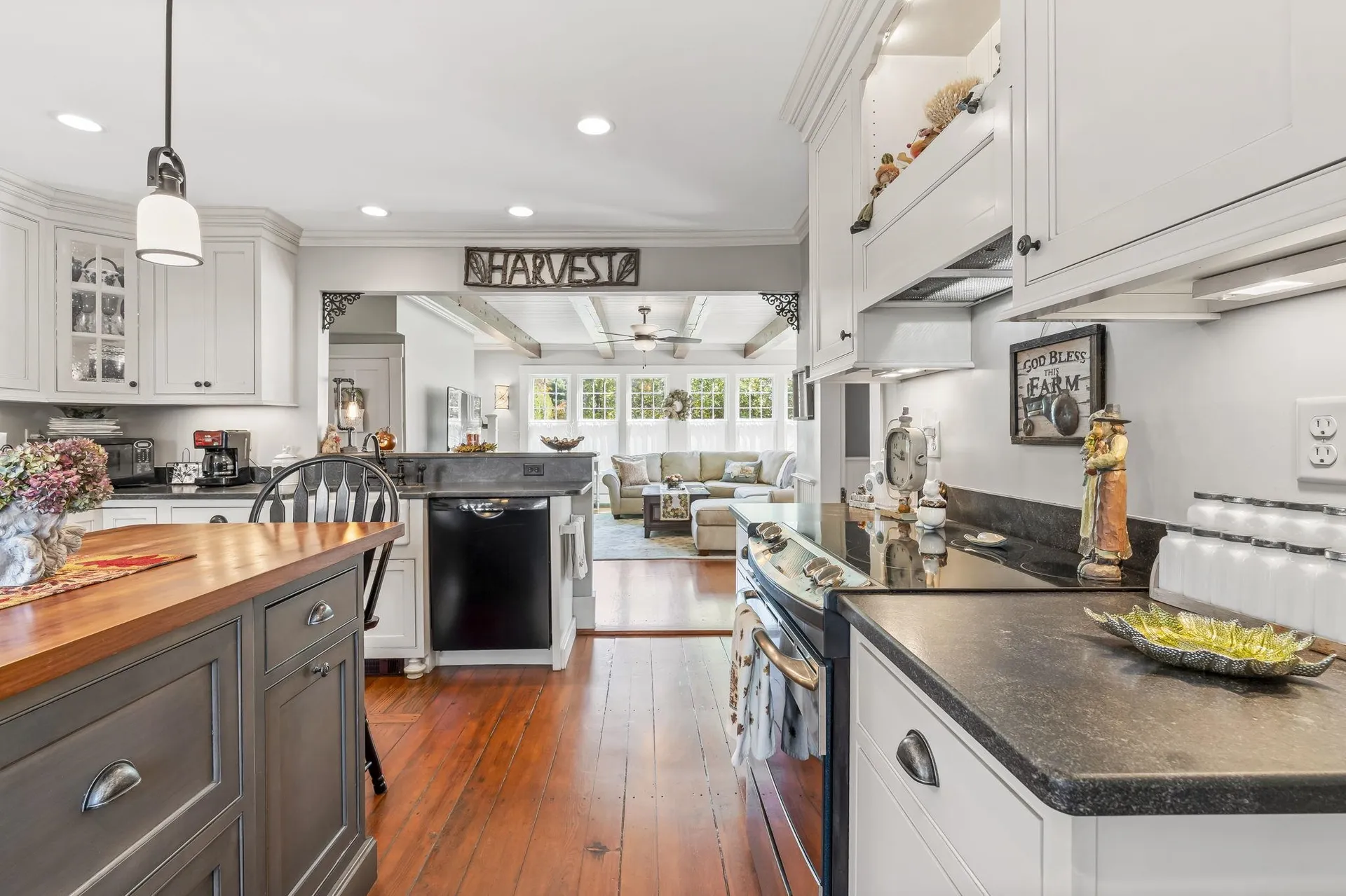 216 North Road Candia NH 03034