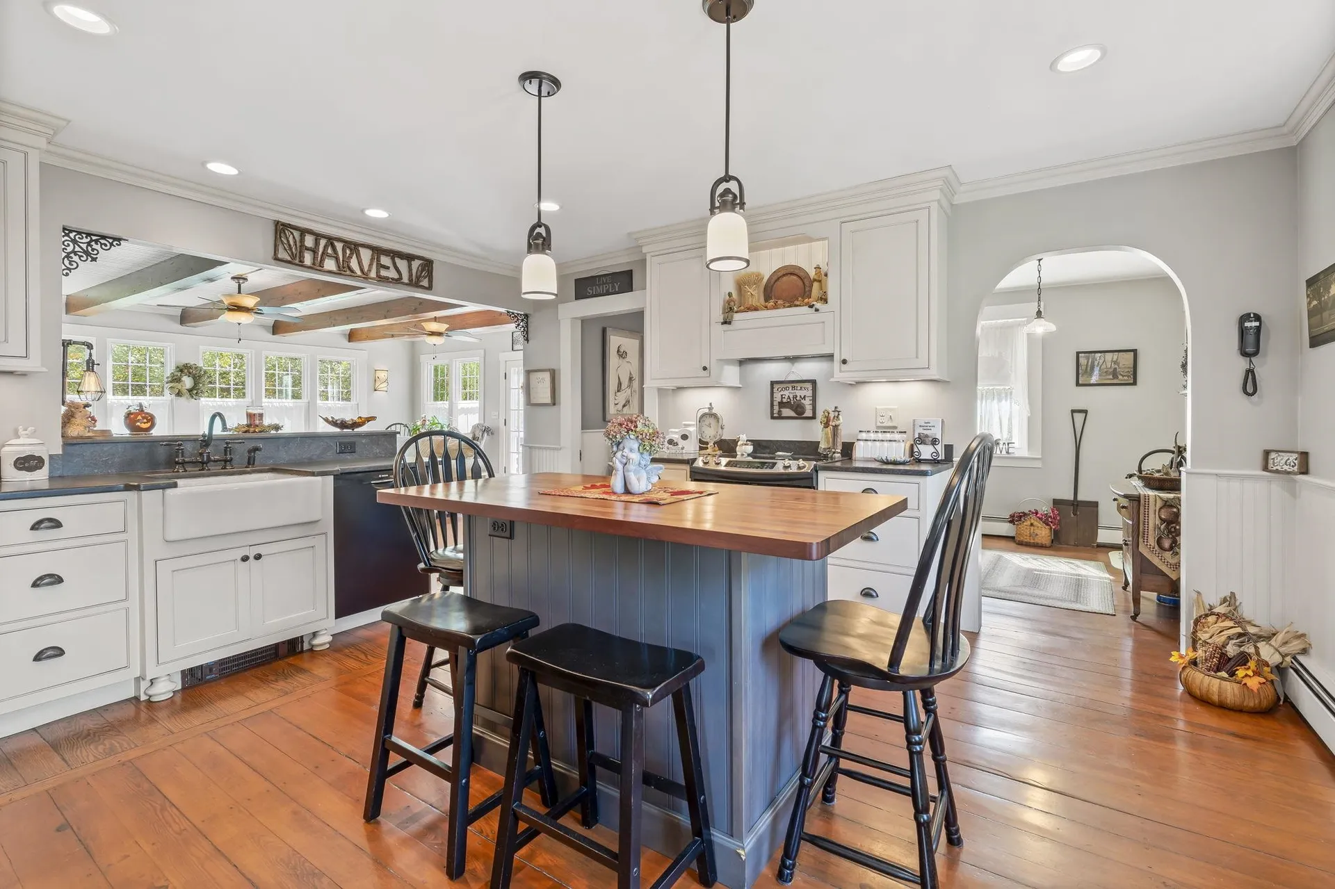 216 North Road Candia NH 03034