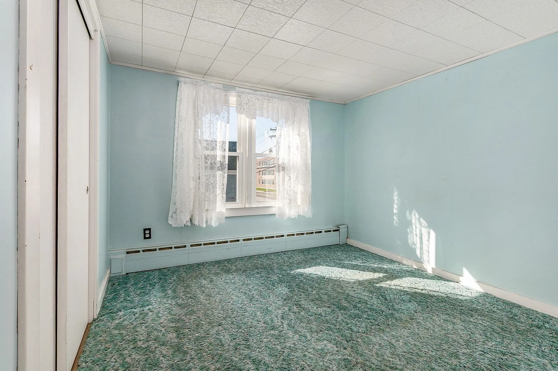 157 Wakefield Street Rochester NH 03867-1303