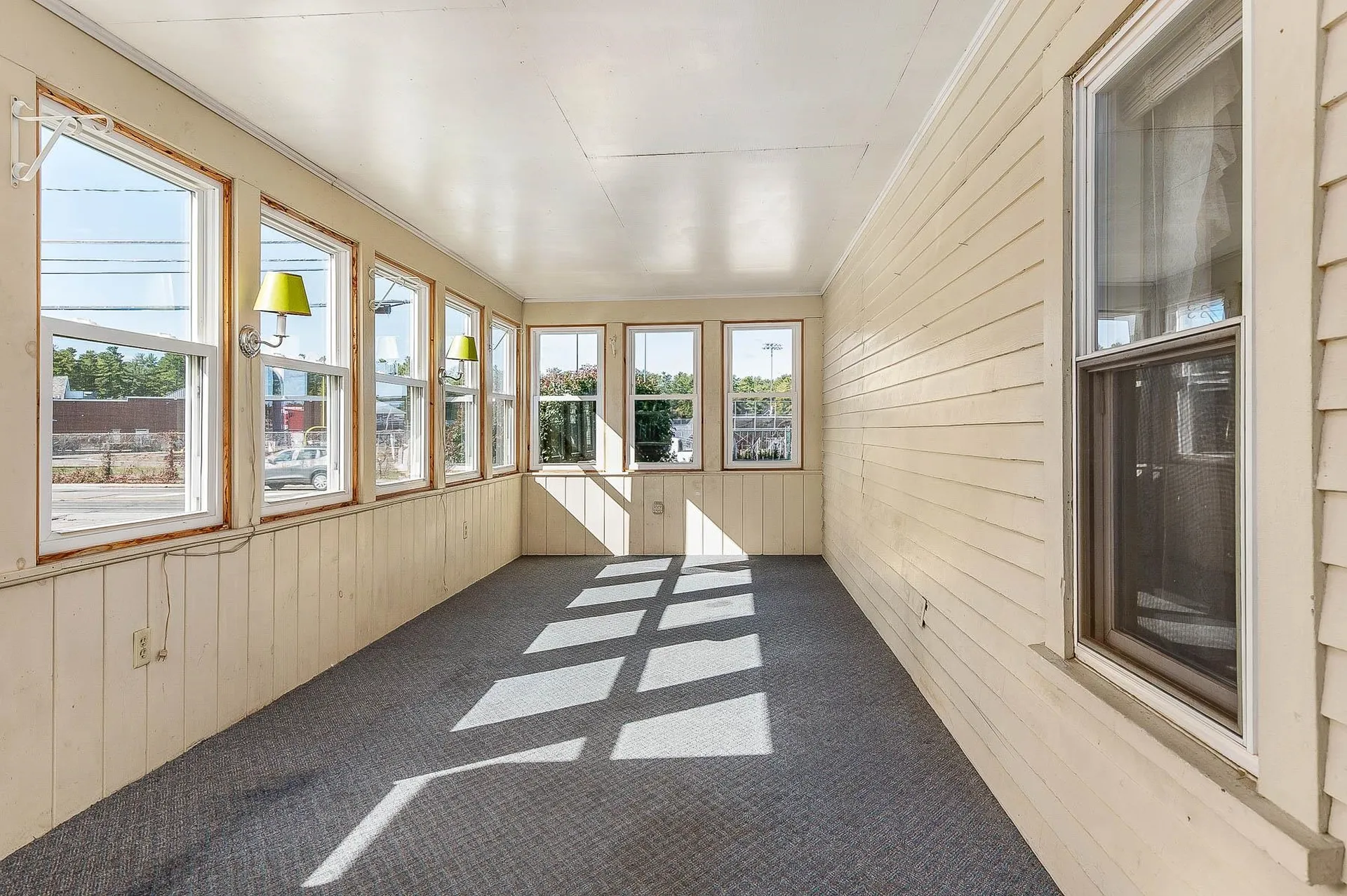 157 Wakefield Street Rochester NH 03867-1303