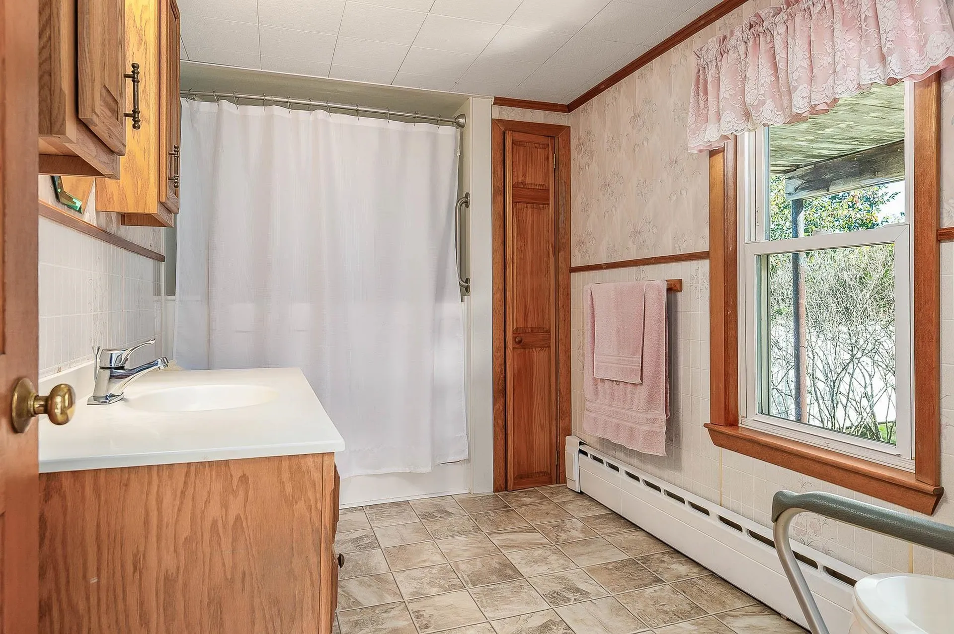 157 Wakefield Street Rochester NH 03867-1303