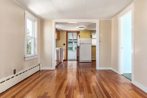 157 Wakefield Street Rochester NH 03867-1303