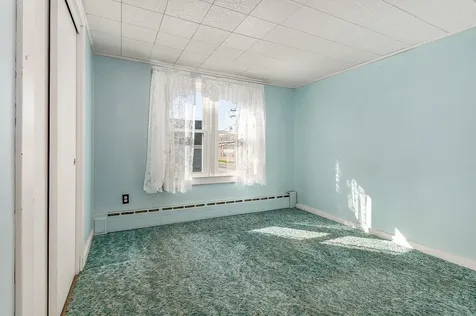 157 Wakefield Street Rochester NH 03867-1303