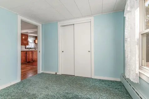 157 Wakefield Street Rochester NH 03867-1303