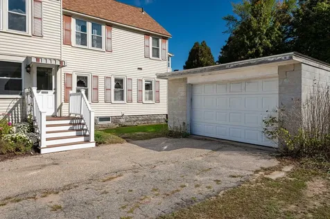 157 Wakefield Street Rochester NH 03867-1303