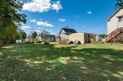 157 Wakefield Street Rochester NH 03867-1303