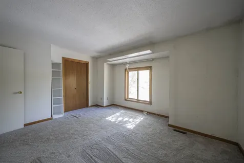 50 Thornhill Road Stratham NH 03885