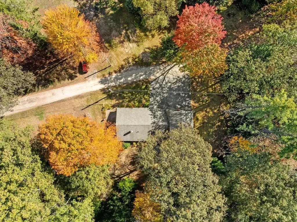 12 Brown Road Newport NH 03773