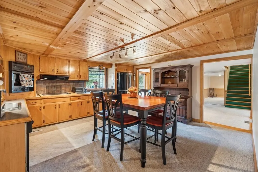 12 Brown Road Newport NH 03773