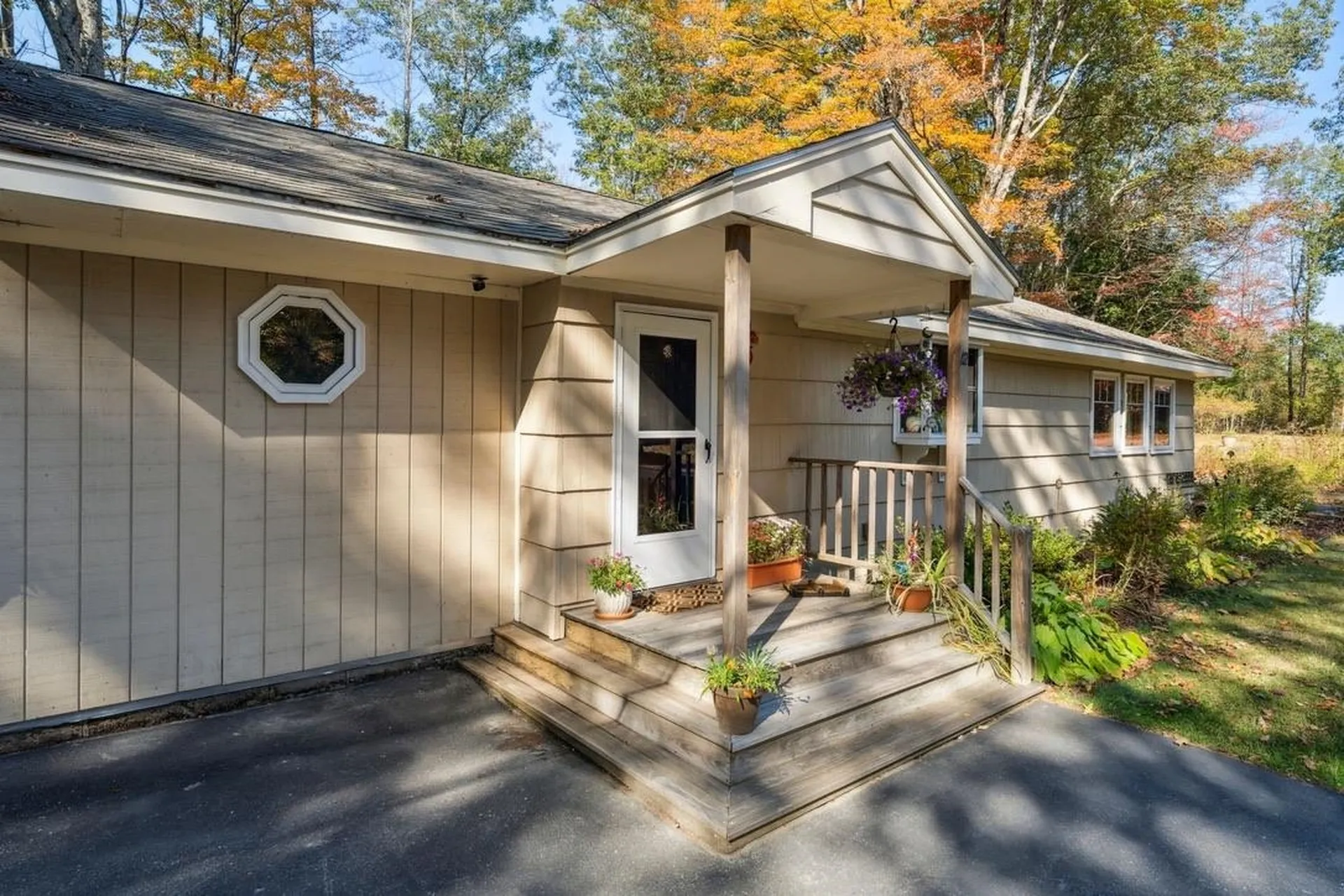 12 Brown Road Newport NH 03773